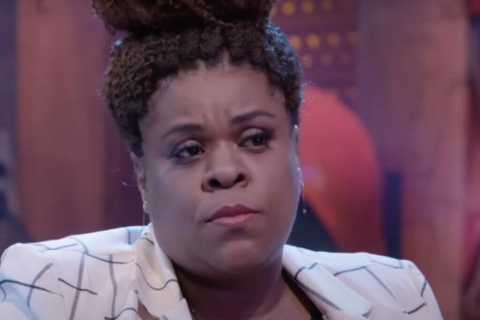 Em vídeo, Cacau Protásio mostra desespero após reação alérgica: “Sem abrir o olho” -  (crédito: Observatório dos Famosos)