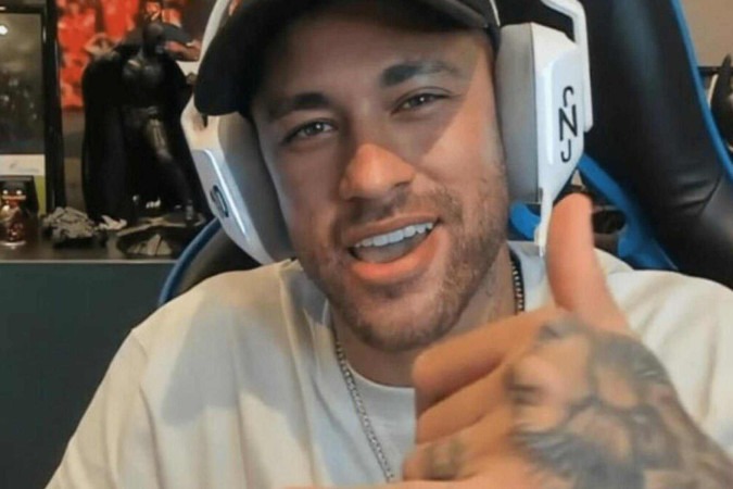 Neymar pede desculpas após ofender torcedor: “Não deveria” -  (crédito: Observatório dos Famosos)