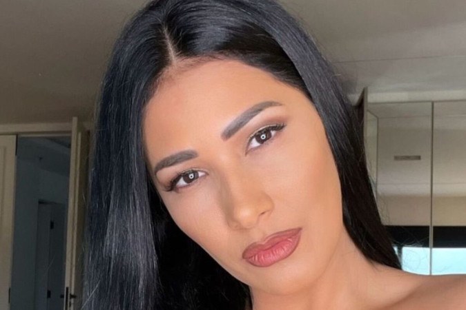 5 vezes que Simaria Mendes apareceu nua na internet e causou com seus nudes -  (crédito: Observatório dos Famosos)