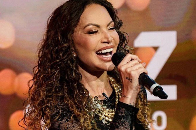 Solange Almeida entrega segredo íntimo envolvendo o bumbum após emagrecer -  (crédito: Observatório dos Famosos)