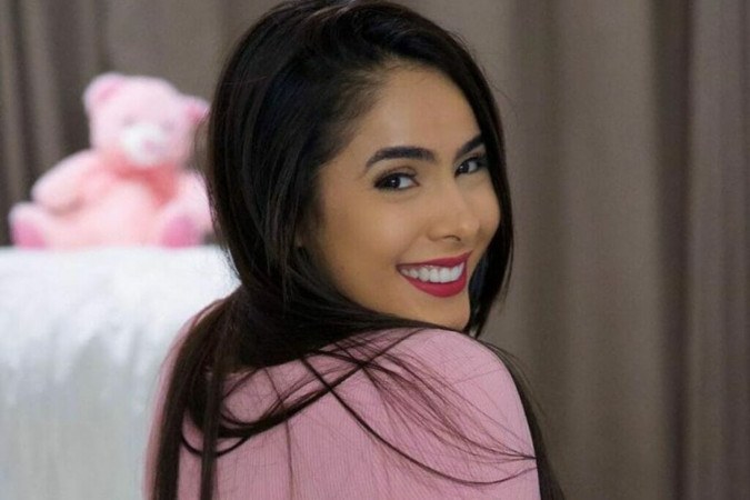 Juliana Caetano recebe proposta polêmica e fica chocada: “No Brasil não é permitido” -  (crédito: Observatório dos Famosos)