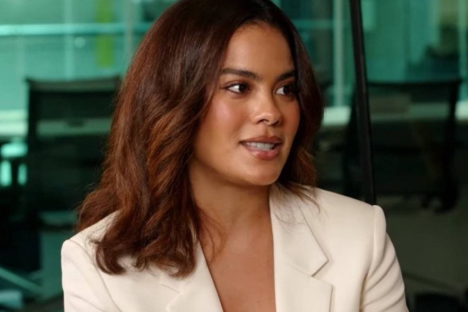 Bella Campos expõe denúncias contra Cauã Reymond nos bastidores da Globo: “Um monte de confusão” -  (crédito: Observatório dos Famosos)