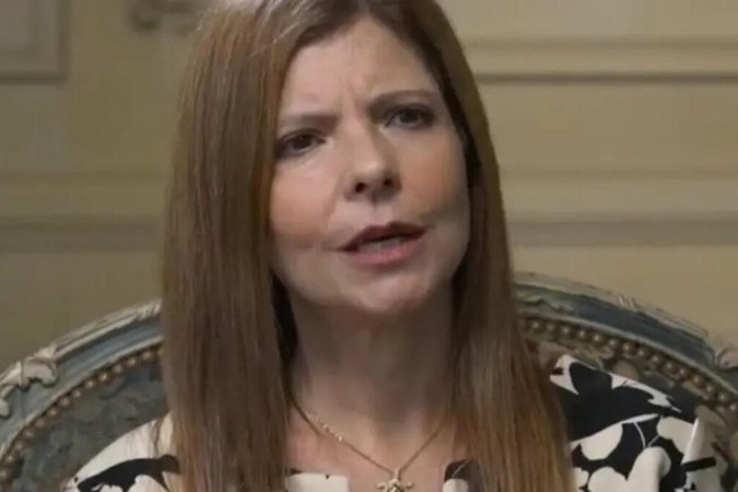 Rose Miriam volta às redes sociais, publica foto rara com Gugu e explica o motivo de seu retorno -  (crédito: Observatório dos Famosos)