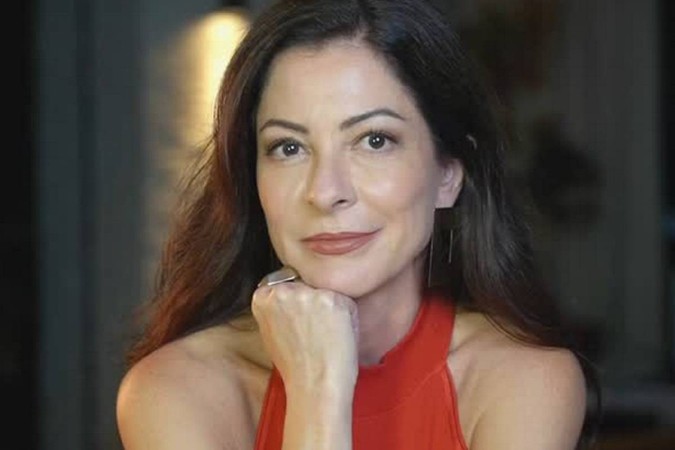 Aos 60, Ana Paula Padrão revela rotina real de cuidados e afirma: “Não me cuido tanto assim” -  (crédito: Observatório dos Famosos)