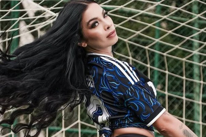 Miss Copa do Mundo revela investidas ousadas de jogadores casados: “Mandam nudes” -  (crédito: Observatório dos Famosos)