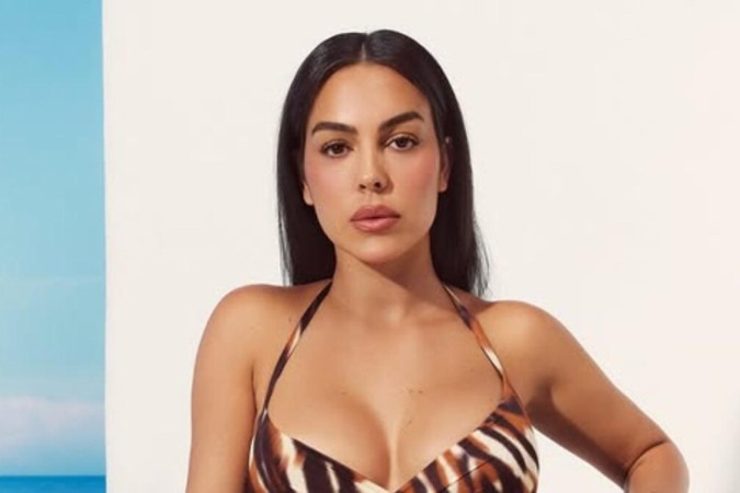 Mulher de Cristiano Ronaldo surge deslumbrante em fotos de biquíni e ostenta curvas poderosas -  (crédito: Observatório dos Famosos)