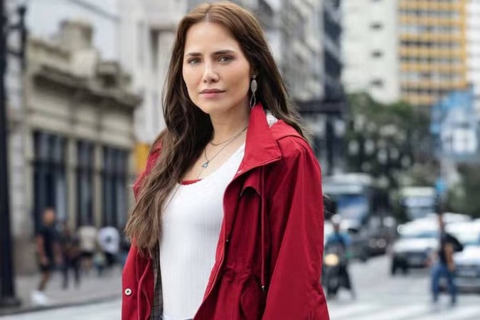 Letícia Colin define protagonista de Quem Ama Cuida como uma das mais desafiadoras da carreira -  (crédito: Observatório dos Famosos)