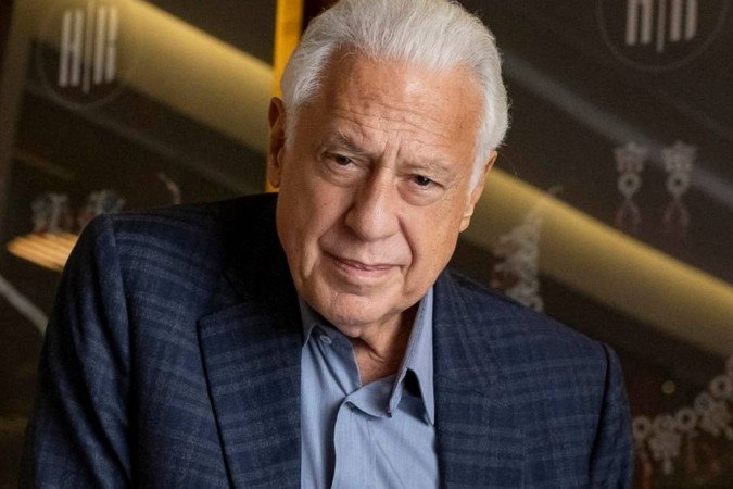 Antonio Fagundes rasga o verbo contra novo modelo de contratos da Globo: “A expertise foi desfeita” -  (crédito: Observatório dos Famosos)