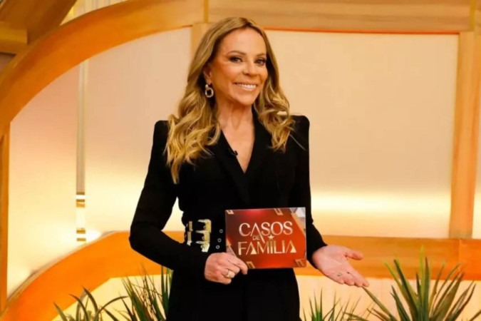 SBT toma decisão sobre equipe do Casos de Família depois da saída de Christina Rocha -  (crédito: Obeservatório da TV)