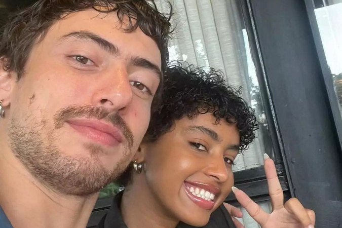 Estrela de Coração Acelerado dá detalhes de romance com ator: “Entende o cansaço” -  (crédito: Observatório dos Famosos)
