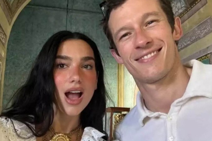 Confira fotos e vídeos do casamento de Dua Lipa e Callum Turner -  (crédito: Observatório dos Famosos)