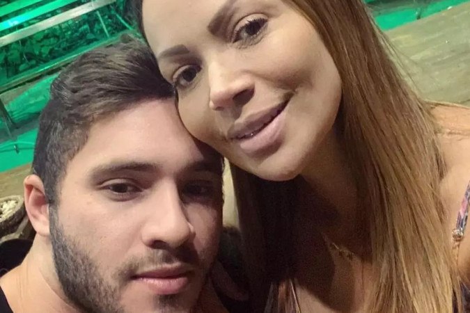 Solange Almeida revela vergonha vivida no casamento e explica motivo: “Me contagiou” -  (crédito: Observatório dos Famosos)