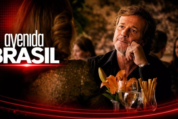 Avenida Brasil: Max humilha Ivana, passa vergonha em hotel de luxo e acaba nas mãos de Nina -  (crédito: Obeservatório da TV)