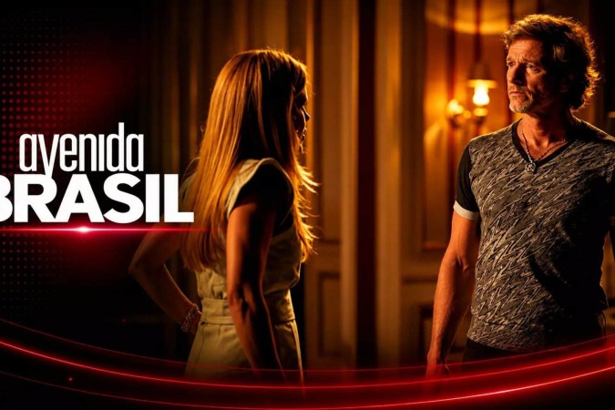 Avenida Brasil: Carminha planeja acabar com Nina, mas sofre humilhação pública diante da família -  (crédito: Obeservatório da TV)