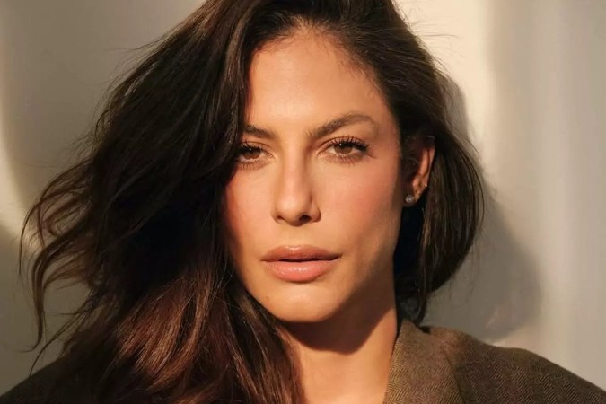 Mari Gonzalez surge de lingerie e deixa namorado sem fôlego na web: “Gostosa” -  (crédito: Observatório dos Famosos)