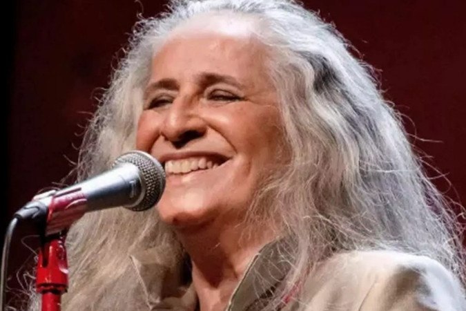 Maria Bethânia revela o que mais a atrai em homens e mulheres aos 80 anos -  (crédito: Observatório dos Famosos)