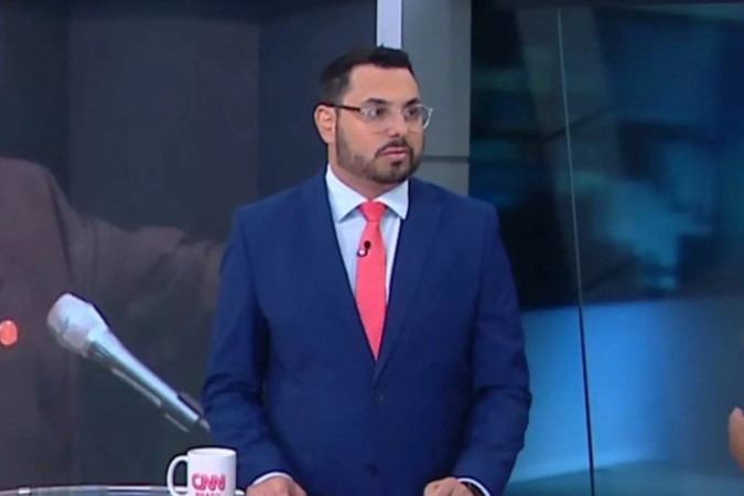 Apresentador deixa CNN Brasil e reforça time do SBT News -  (crédito: Obeservatório da TV)