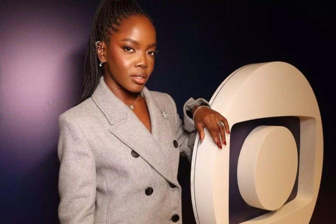 Clara Moneke dá vida a Silene, a falsa virgem de Paraíso Perdido -  (crédito: Obeservatório da TV)