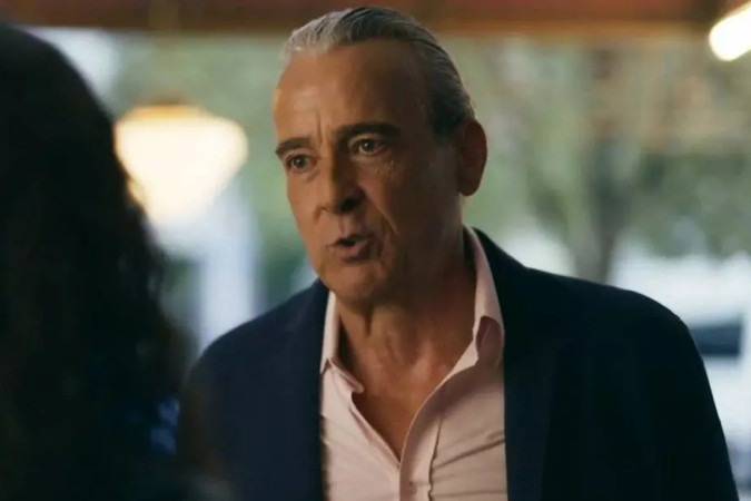 Ulisses cai em armadilha de Adriana e decide vender sua parte na joalheria em Quem Ama Cuida -  (crédito: Obeservatório da TV)