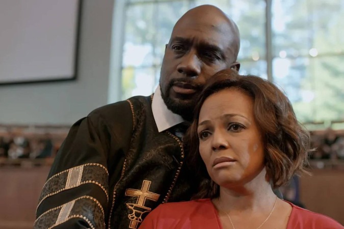 Sessão da Tarde: Globo exibe drama emocionante sobre três famílias nesta terça (15) -  (crédito: Obeservatório da TV)