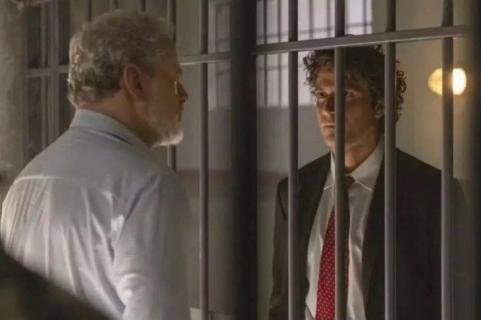 Pedro procura Ademir na cadeia para perdoá-lo, mas é humilhado pelo pai -  (crédito: Obeservatório da TV)