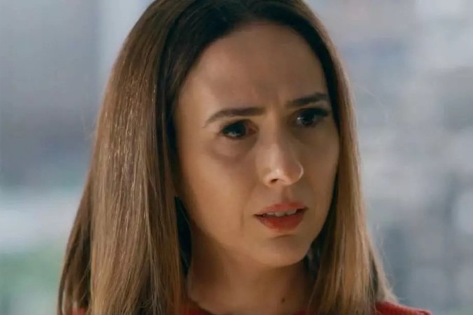 Quem Ama Cuida: Brigitte encontra pista importante e se aproxima de uma descoberta -  (crédito: Obeservatório da TV)