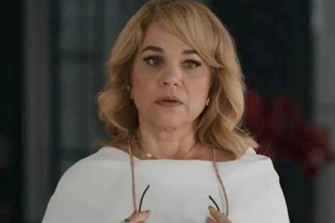 Quem Ama Cuida: Pilar perde regalias e é obrigada a deixar até o próprio quarto -  (crédito: Obeservatório da TV)