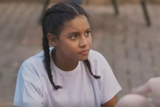 Crise na escola provoca fuga e deixa personagem em desespero em Por Você -  (crédito: Obeservatório da TV)