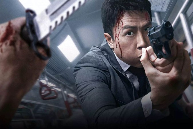Domingo Maior: Globo exibe filme de ação com astro das artes marciais enfrentando poderosa rede de corrupção neste domingo (18) -  (crédito: Obeservatório da TV)
