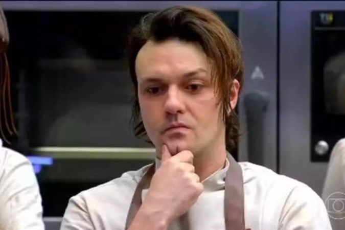 Chef de Alto Nível tem reviravolta, derrota surpreendente e eliminação após erro com carne de porco; saiba quem saiu -  (crédito: Obeservatório da TV)